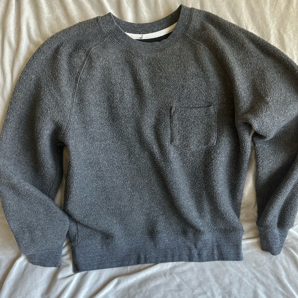 Grayers Athletic grey mens crewneck sweater